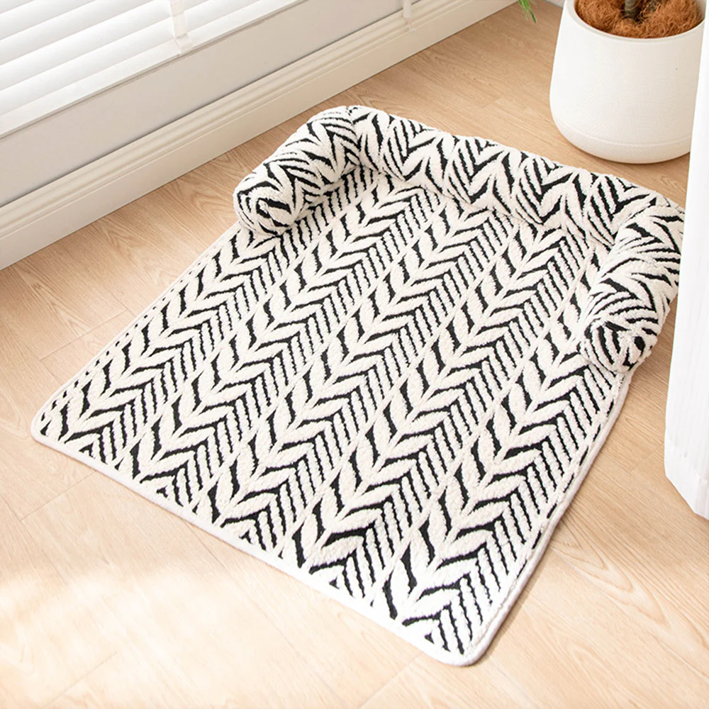 Plush Leaf Jacquard Non-Slip Pet Mat Pet Bed - News Pet Shop