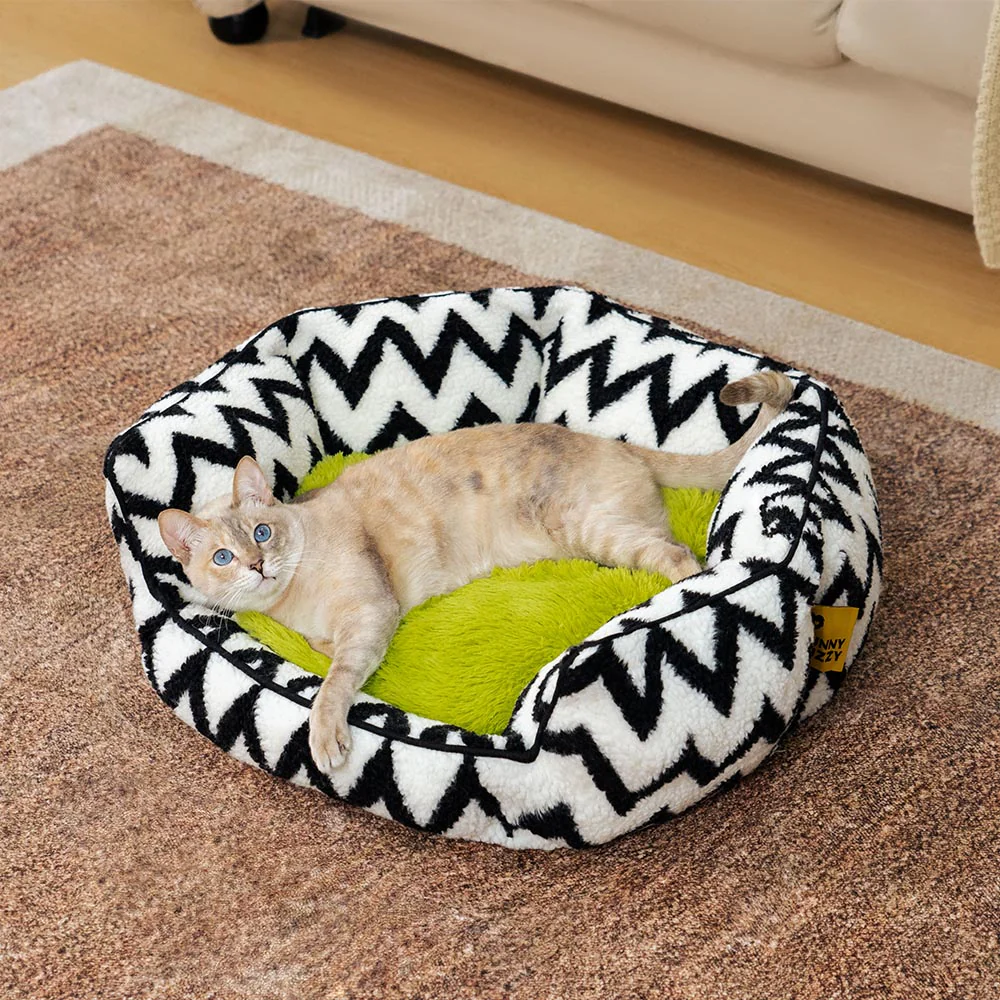 Plush Retreat Chevron Cat Bed-The Warm Hugger - News Pet Shop