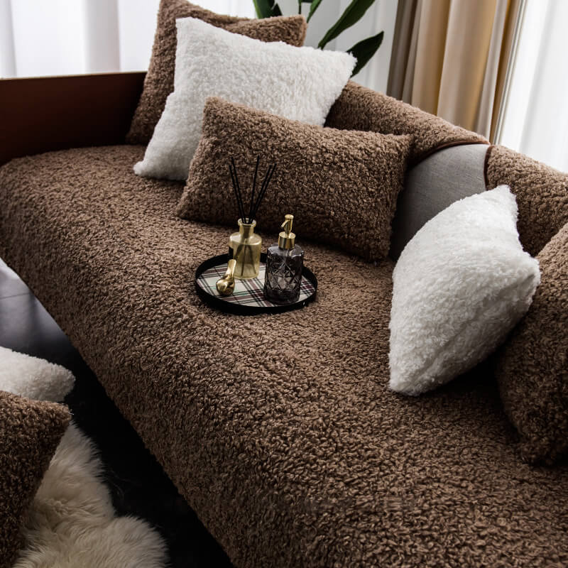 Luxury Warm Fleece Furniture Protective Mat Non-Slip Couch Cover - News Pet Shop
