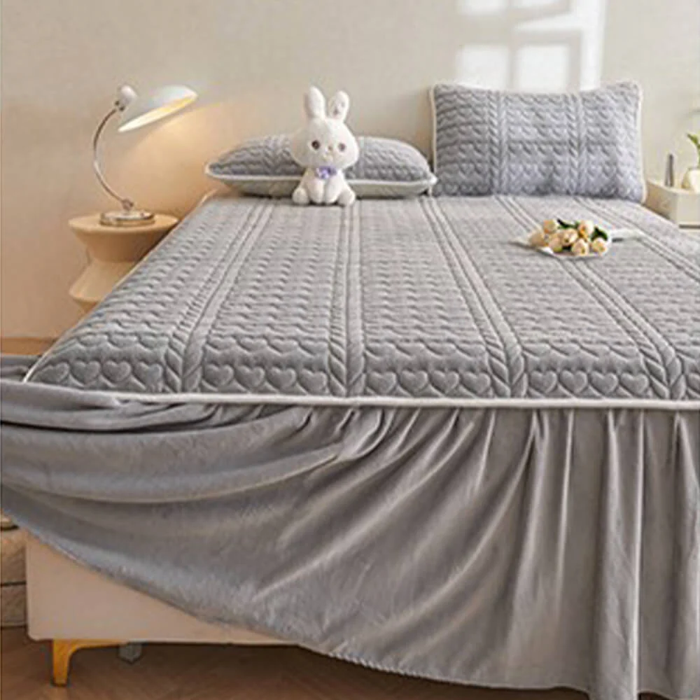 Creamy Milk Velvet Quilted Bed Skirt Set - News Pet Shop