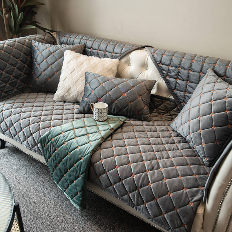 Luxury Quilted Velvet Non-Slip Couch Cover - News Pet Shop