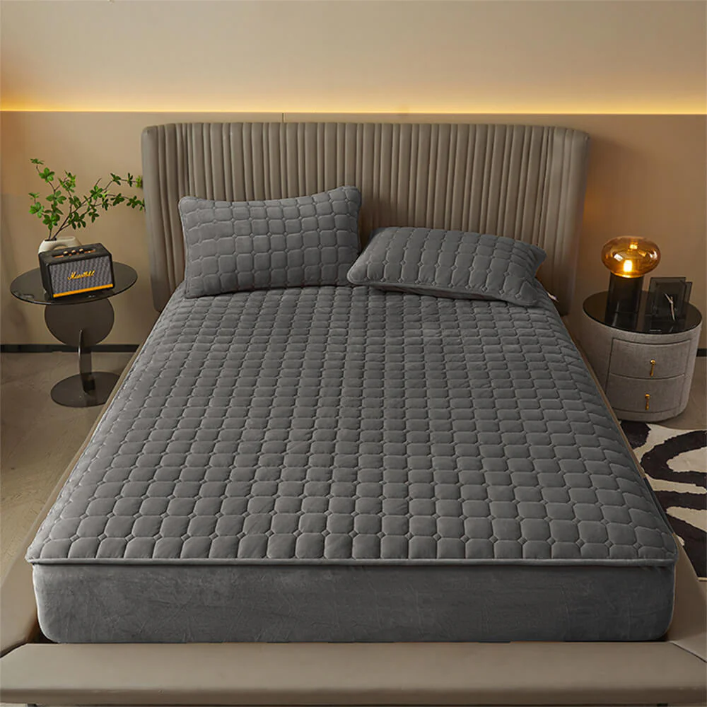 Plush Velvet Breathable Warm Fitted Sheet Mattress Cover - News Pet Shop