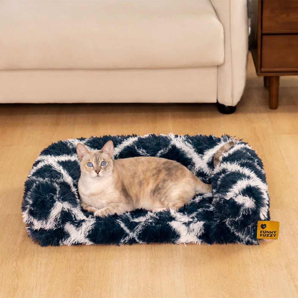Classic Plaid Orthopedic Bolster Cat Sofa Bed - Cozy Comfort - News Pet Shop