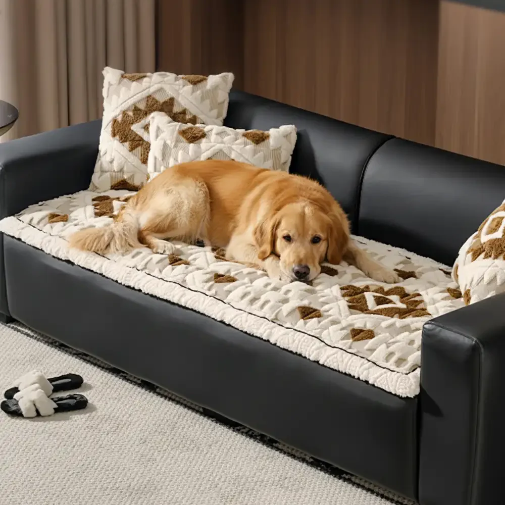 Retro Plush Diamond Pattern Scratch-Resistant Non-Slip Pet Mat Couch Cover - News Pet Shop