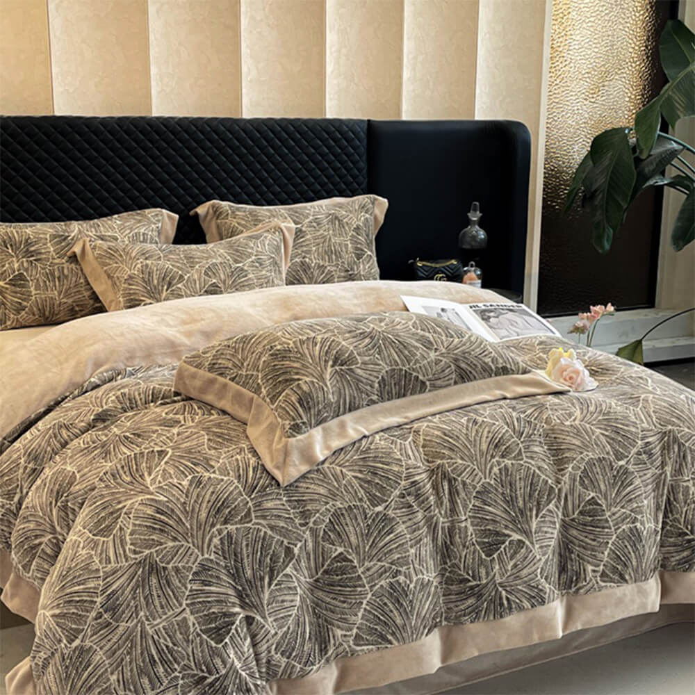 Ultra Soft Milk Velvet Non-Shedding Leaf Pattern Bed Sheet Set - News Pet Shop