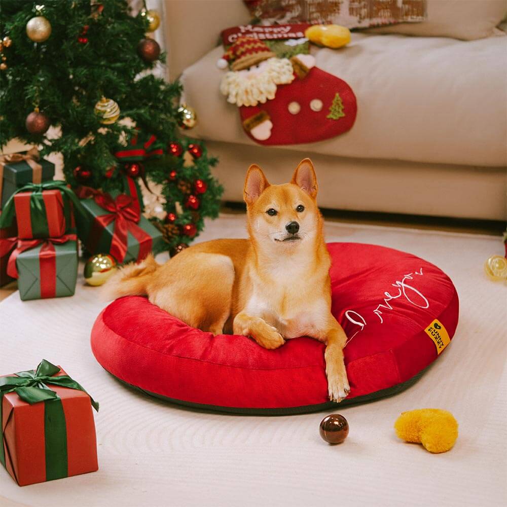 Velvet Heart-Shaped Festive Dog Bed - News Pet Shop