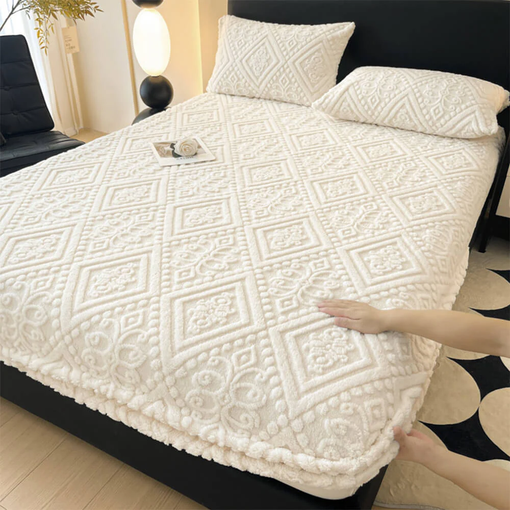 Baroque Style Embossed Warm Milk Velvet Fitted Sheet Mattress Cover - News Pet Shop