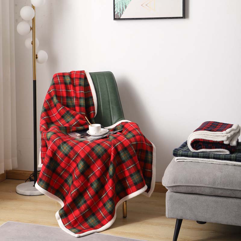 Large Plaid Dog Blanket - News Pet Shop