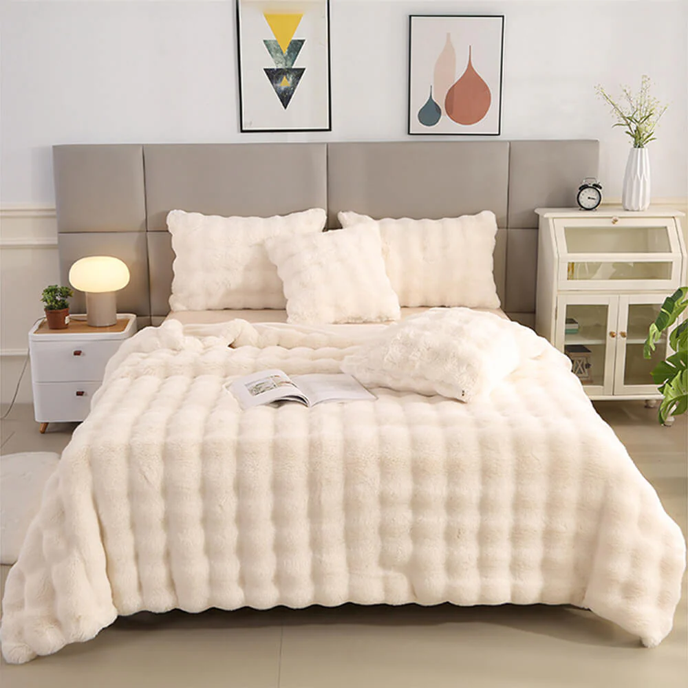 Premium Bubble Double Layer Thickened Faux Rabbit Fur Blanket - News Pet Shop
