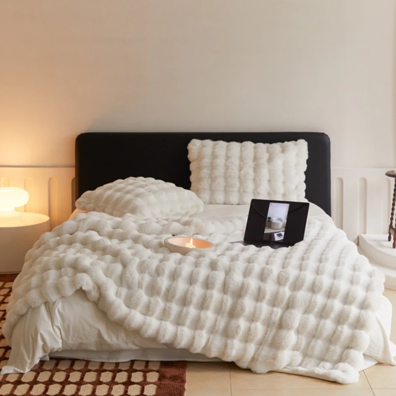 Premium Bubble Double Layer Thickened Faux Rabbit Fur Blanket - News Pet Shop