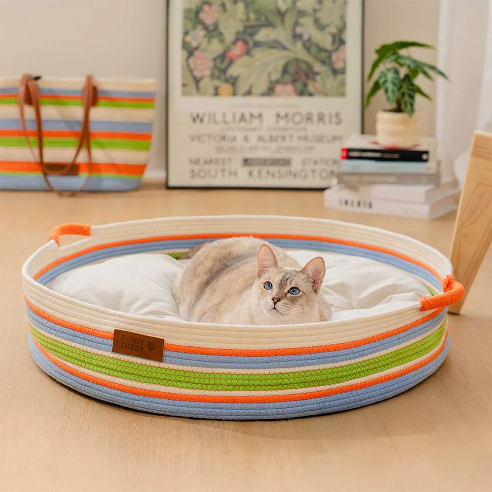 Handcrafted Stripe Calming Cat Bed - Timeless Nest - News Pet Shop