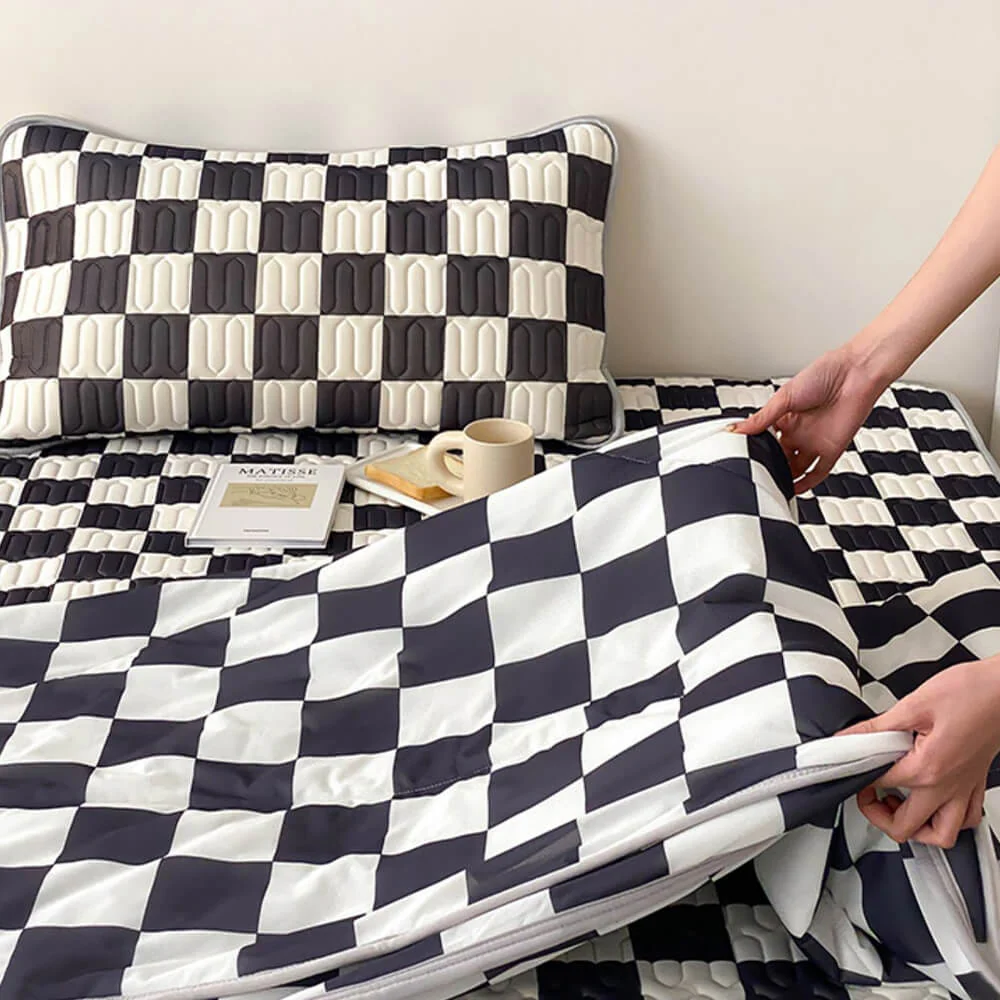 Checkerboard Latex Ice Silk Bedding Fitted Sheet Mattress Cover - News Pet Shop